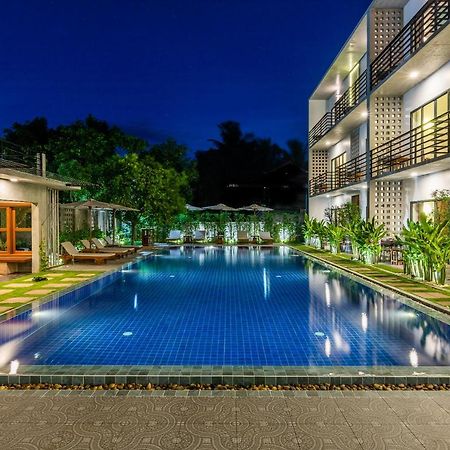 Phimean Home Suite Siem Reap Esterno foto