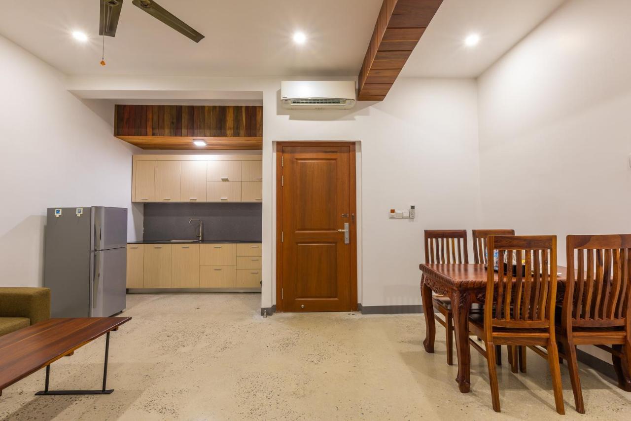 Phimean Home Suite Siem Reap Esterno foto
