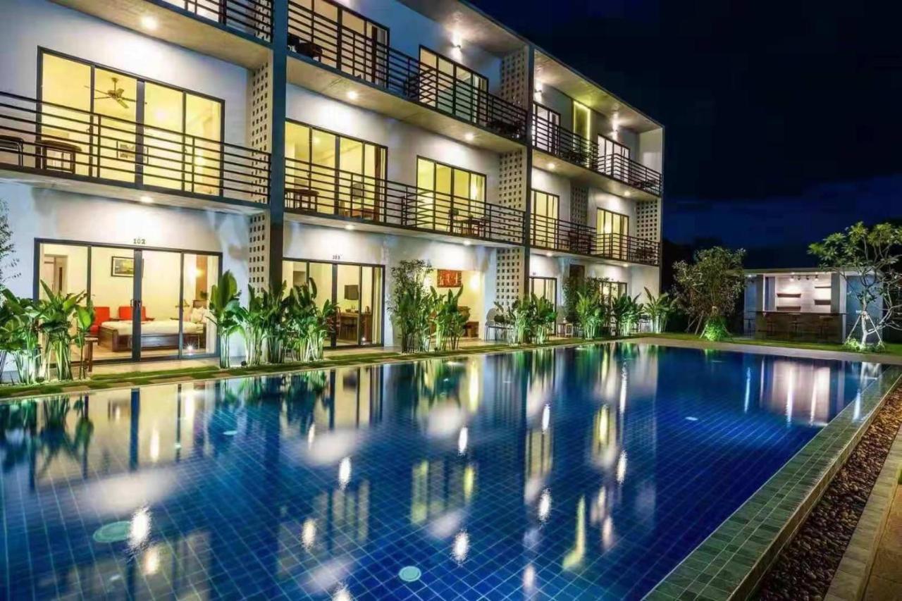 Phimean Home Suite Siem Reap Esterno foto