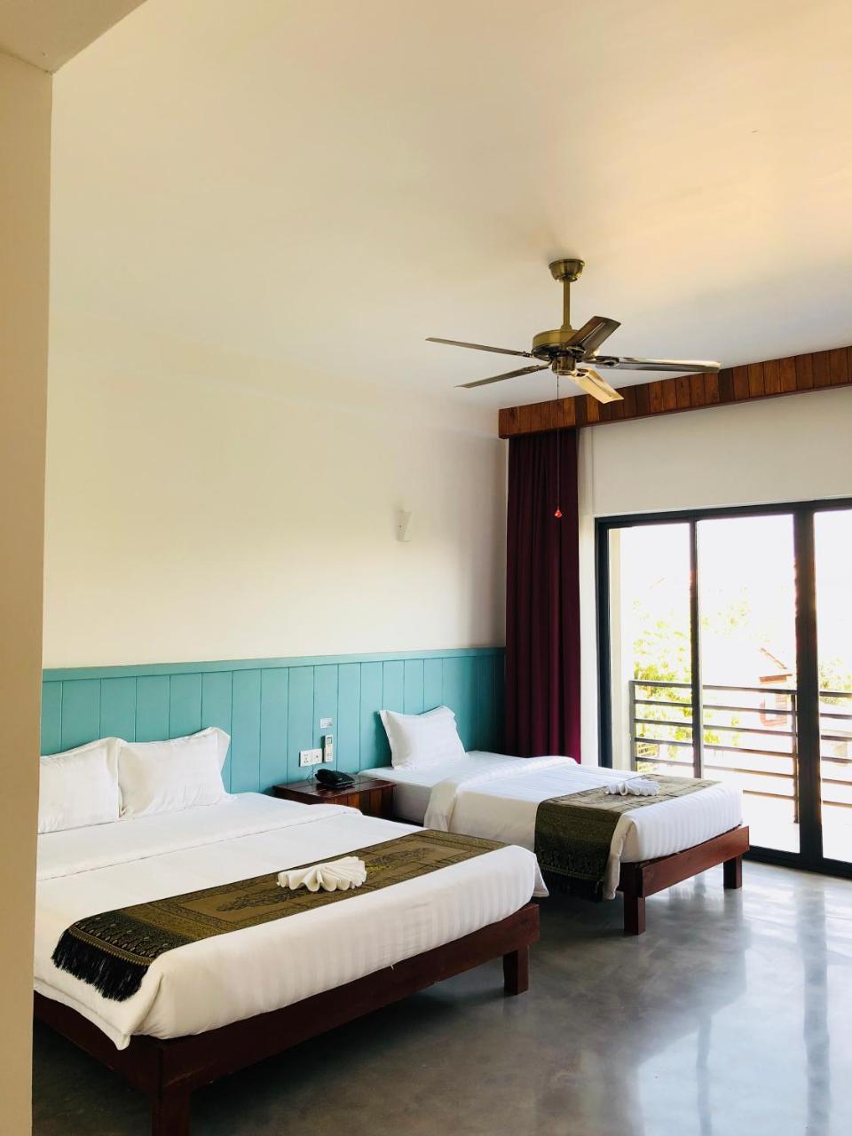Phimean Home Suite Siem Reap Esterno foto